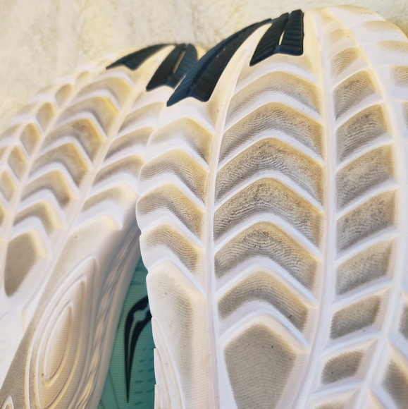 Saucony Kinvara 11 EUC Running Shoe 6.5 - Picture 6 of 11